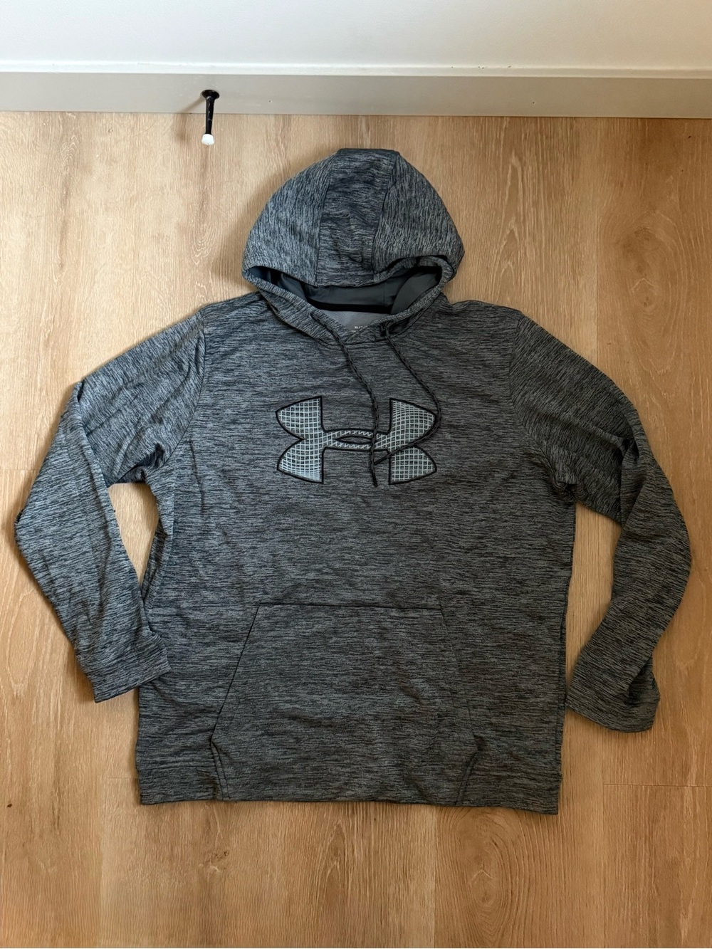 Under Armour Men's Heathered Dark Gray Hooded Pullover